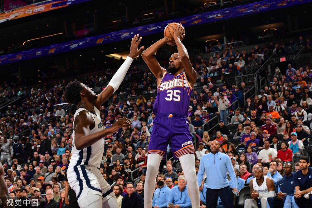 球员在场上 球员在场上