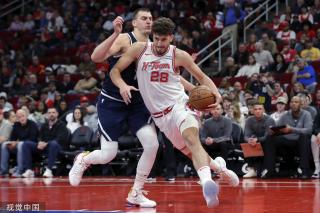 着眼未来！官方：曼联与17岁前锋伊布拉吉莫夫签下首份职业合同.